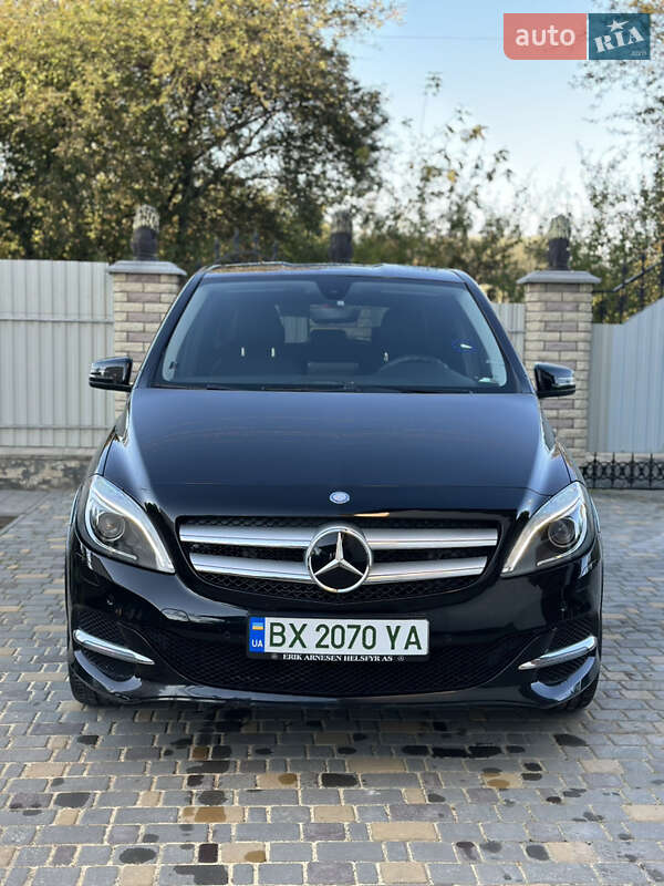 Хетчбек Mercedes-Benz B-Class 2016 в Дунаївцях