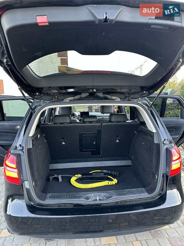 Хетчбек Mercedes-Benz B-Class 2016 в Дунаївцях