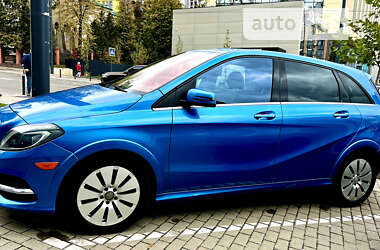 Mercedes-Benz B-Class 2015 Mercedes-Benz B-Class 2015