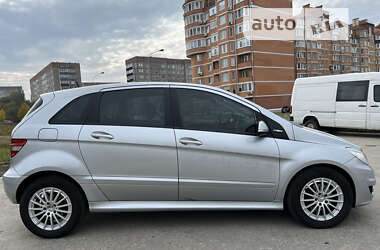 Хетчбек Mercedes-Benz B-Class 2008 в Вараші