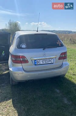 Хэтчбек Mercedes-Benz B-Class 2008 в 