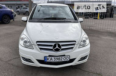 Mercedes-Benz B-Class 2010