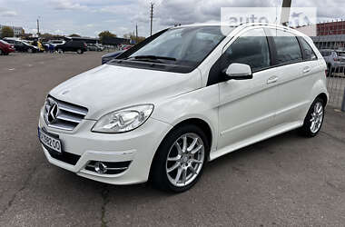 Хэтчбек Mercedes-Benz B-Class 2010 в Киеве