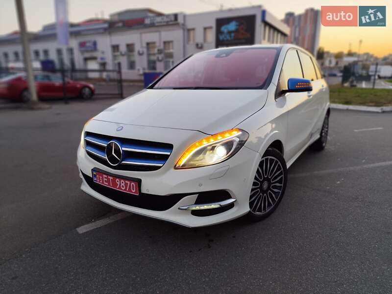Mercedes-Benz B-Class 2016