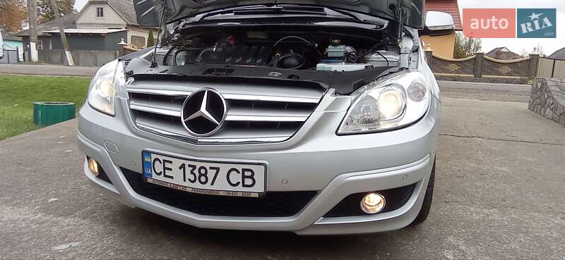 Хэтчбек Mercedes-Benz B-Class 2011 в Новоселице