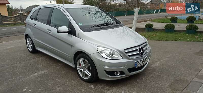 Хэтчбек Mercedes-Benz B-Class 2011 в Новоселице