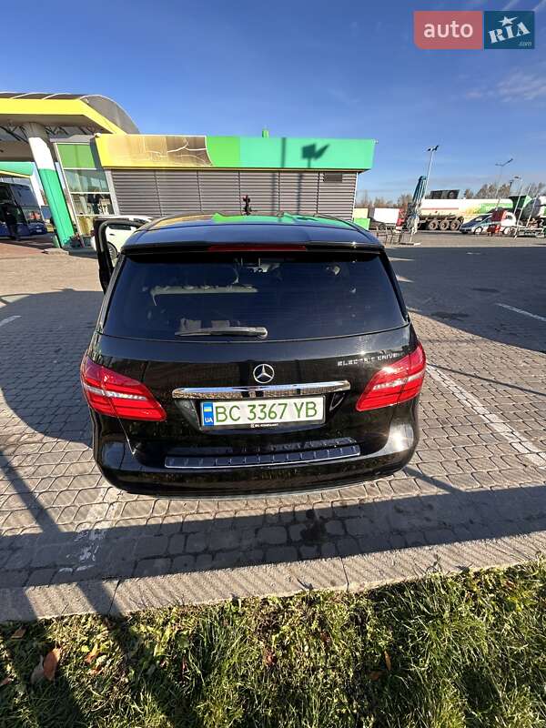 Хэтчбек Mercedes-Benz B-Class 2015 в Солонке