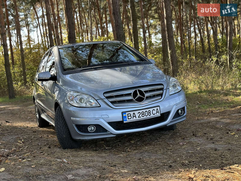 Хэтчбек Mercedes-Benz B-Class 2008 в Гайвороне