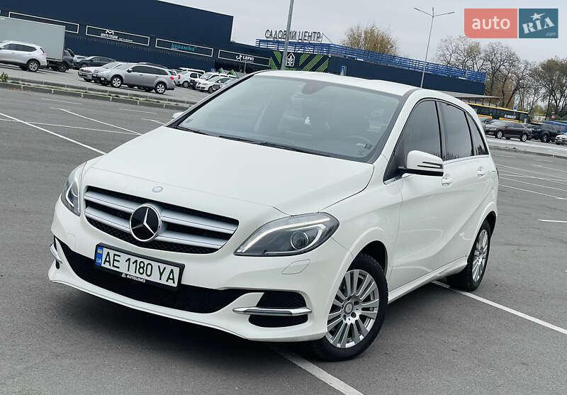 Mercedes-Benz B-Class 2016