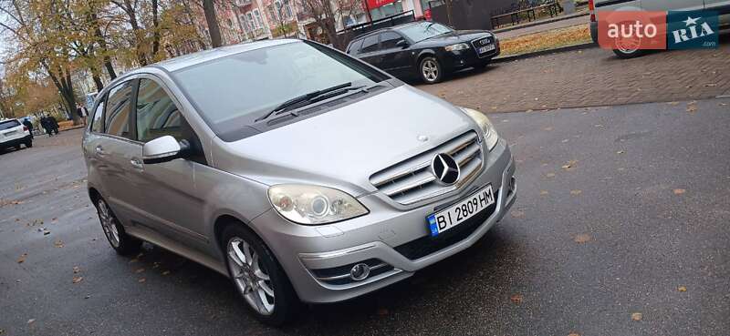 Хэтчбек Mercedes-Benz B-Class 2009 в Полтаве фото 4 Хэтчбек Mercedes-Benz B-Class 2009 в Полтаве
