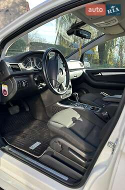 Хэтчбек Mercedes-Benz B-Class 2010 в 