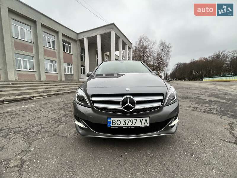 Хэтчбек Mercedes-Benz B-Class 2016 в Тернополе