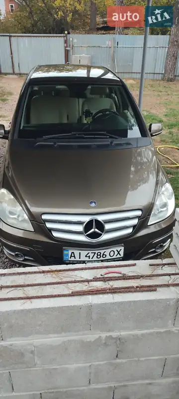 Mercedes-Benz B-Class