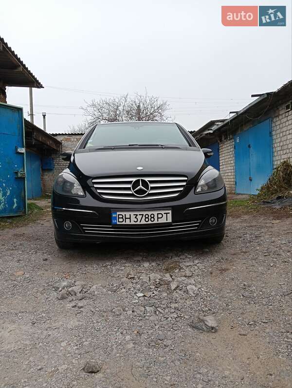 Mercedes-Benz B-Class 2005