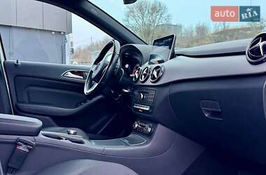 Хэтчбек Mercedes-Benz B-Class 2015 в Запорожье