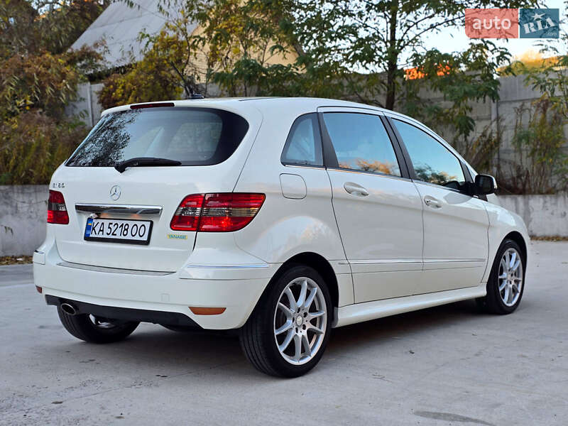 Хетчбек Mercedes-Benz B-Class 2010 в Києві
