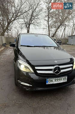 Mercedes-Benz B-Class 2017