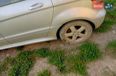 Хэтчбек Mercedes-Benz B-Class 2006 в Ужгороде