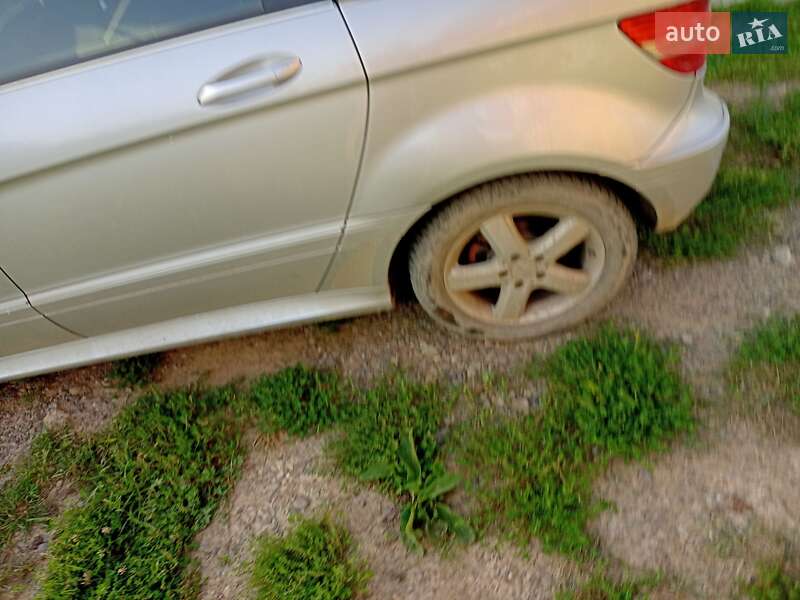 Хэтчбек Mercedes-Benz B-Class 2006 в Ужгороде фото 7 Хэтчбек Mercedes-Benz B-Class 2006 в Ужгороде