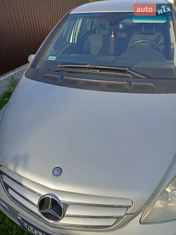 Mercedes-Benz B-Class