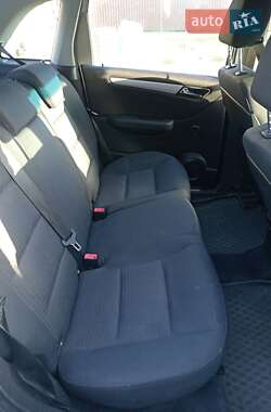 Хэтчбек Mercedes-Benz B-Class 2006 в Ужгороде