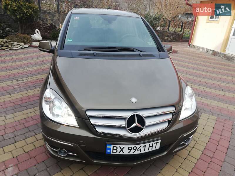 Хэтчбек Mercedes-Benz B-Class 2010 в Хмельницком