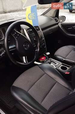 Хэтчбек Mercedes-Benz B-Class 2006 в 