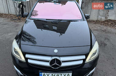 Mercedes-Benz B-Class 2015