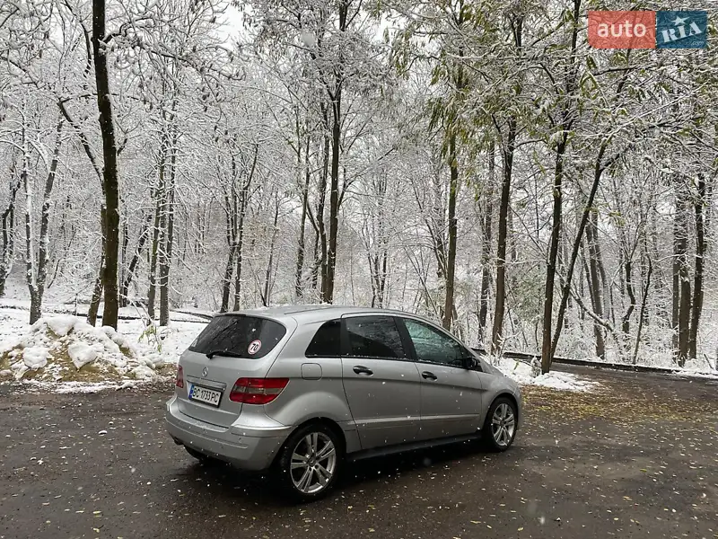 Mercedes-Benz B-Class