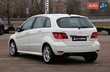 Хэтчбек Mercedes-Benz B-Class 2009 в Киеве