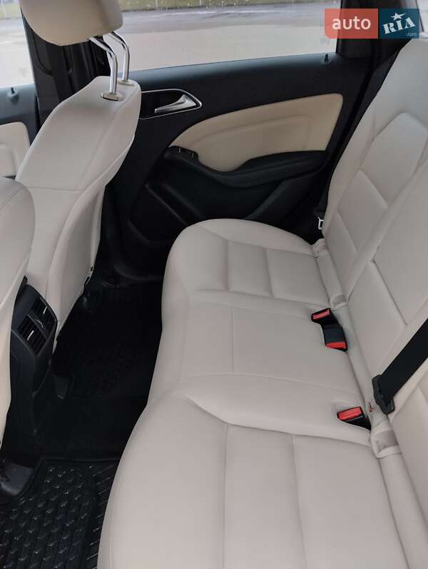 Хетчбек Mercedes-Benz B-Class 2016 в Ковелі