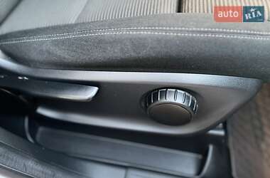 Хэтчбек Mercedes-Benz B-Class 2016 в 