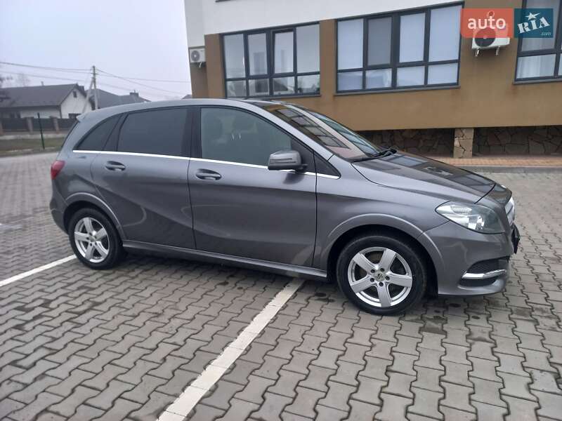 Mercedes-Benz B-Class 2015 Mercedes-Benz B-Class 2015
