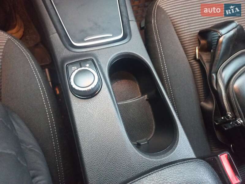 Хэтчбек Mercedes-Benz B-Class 2015 в Ковеле