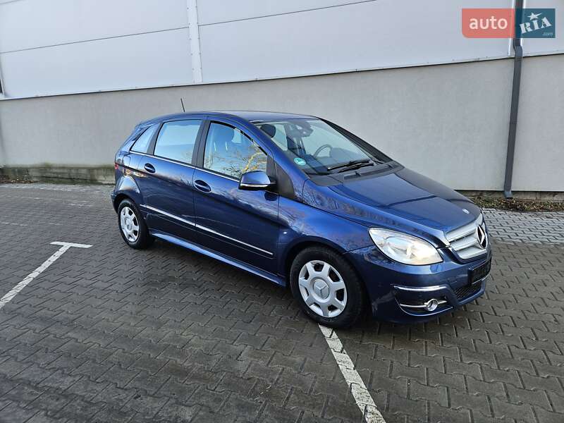 Хетчбек Mercedes-Benz B-Class 2011 в Рівному