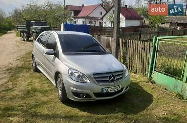 Mercedes-Benz B-Class 2010