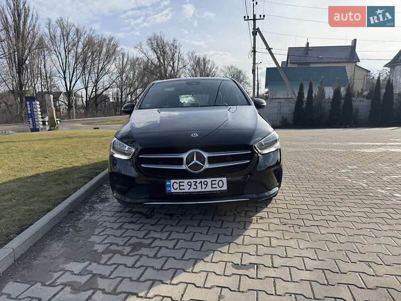 Хэтчбек Mercedes-Benz B-Class 2019 в Кицмани фото 13 Хэтчбек Mercedes-Benz B-Class 2019 в Кицмани