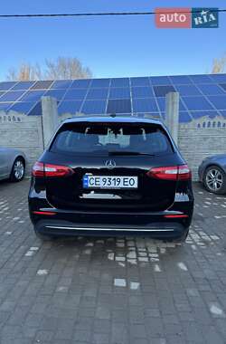 Хетчбек Mercedes-Benz B-Class 2019 в 