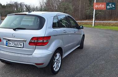 Хэтчбек Mercedes-Benz B-Class 2008 в 