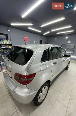 Хетчбек Mercedes-Benz B-Class 2007 в 