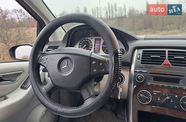 Хэтчбек Mercedes-Benz B-Class 2007 в 