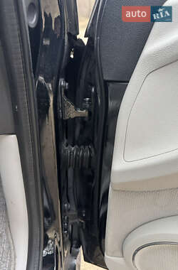 Хэтчбек Mercedes-Benz B-Class 2007 в 
