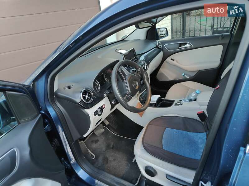 Хэтчбек Mercedes-Benz B-Class 2012 в Кременце
