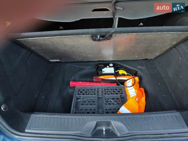 Хэтчбек Mercedes-Benz B-Class 2012 в Кременце