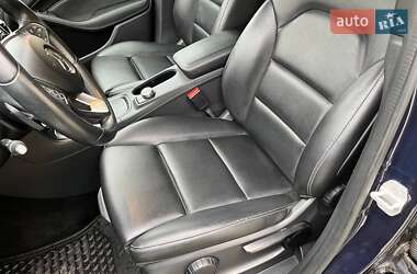 Хэтчбек Mercedes-Benz B-Class 2016 в 
