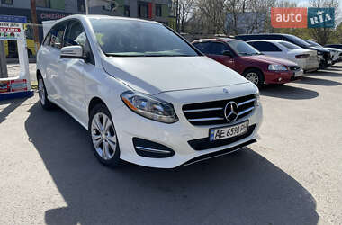 Mercedes-Benz B-Class 2016 Mercedes-Benz B-Class 2016