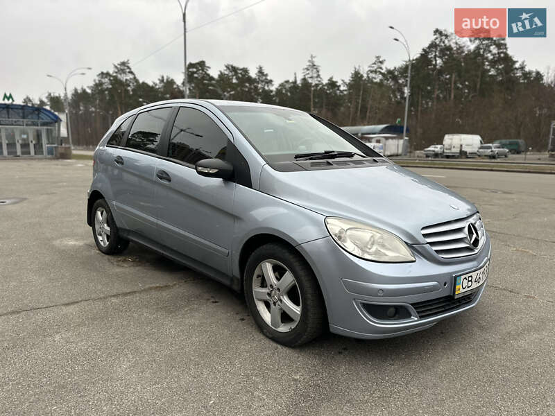 Хетчбек Mercedes-Benz B-Class 2006 в Києві фото 38 Хетчбек Mercedes-Benz B-Class 2006 в Києві