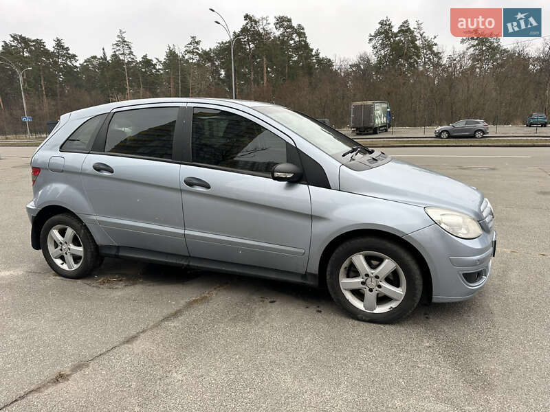 Хетчбек Mercedes-Benz B-Class 2006 в Києві фото 40 Хетчбек Mercedes-Benz B-Class 2006 в Києві