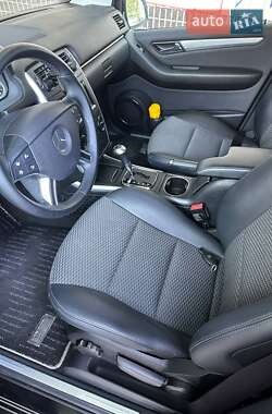 Хэтчбек Mercedes-Benz B-Class 2010 в Киеве