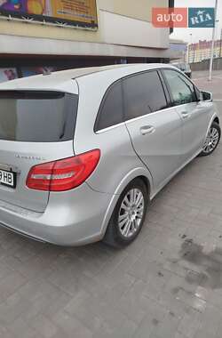 Mercedes-Benz B-Class 2014